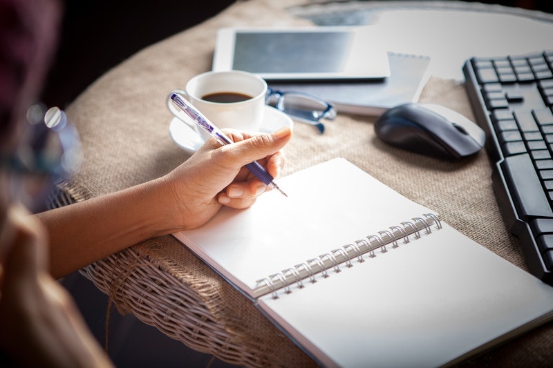 Survey: What do your prospects want to know first